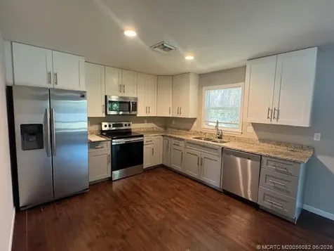 709 SE Alamanda Way Stuart FL 34996