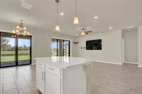 466 SE Vallarta Drive Port St Lucie FL 34984