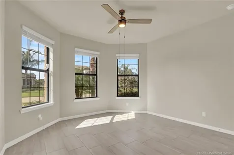 466 SE Vallarta Drive Port St Lucie FL 34984