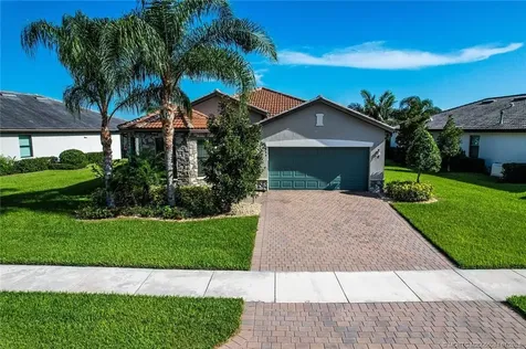 466 SE Vallarta Drive Port St Lucie FL 34984