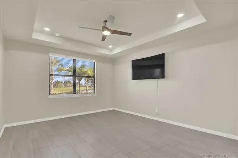 466 SE Vallarta Drive Port St Lucie FL 34984