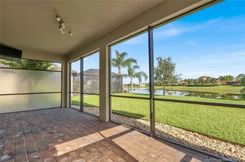 466 SE Vallarta Drive Port St Lucie FL 34984