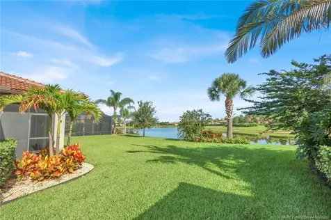 466 SE Vallarta Drive Port St Lucie FL 34984