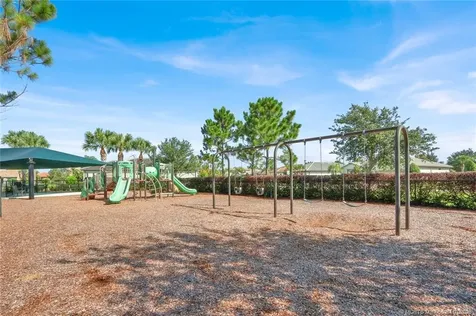 466 SE Vallarta Drive Port St Lucie FL 34984