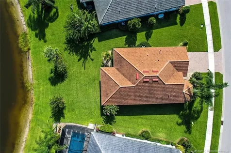 466 SE Vallarta Drive Port St Lucie FL 34984