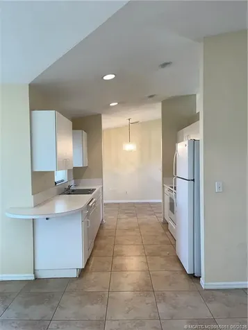 419 SW Meadow Terrace Port St Lucie FL 34984