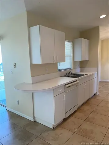 419 SW Meadow Terrace Port St Lucie FL 34984