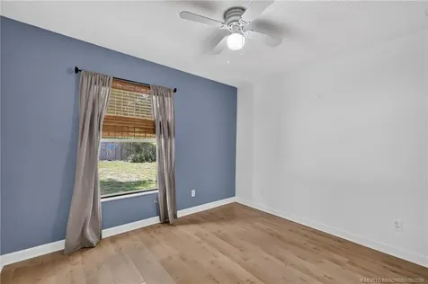 922 SW Haleyberry Avenue Port St Lucie FL 34953