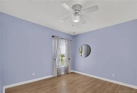 922 SW Haleyberry Avenue Port St Lucie FL 34953