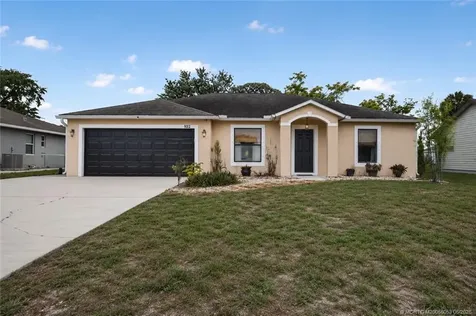 922 SW Haleyberry Avenue Port St Lucie FL 34953