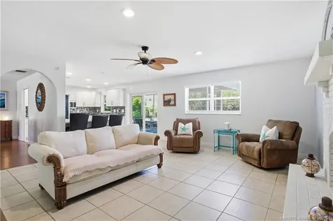 1007 SE Euclid Lane Fort Pierce FL 34983