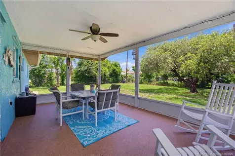 1007 SE Euclid Lane Fort Pierce FL 34983
