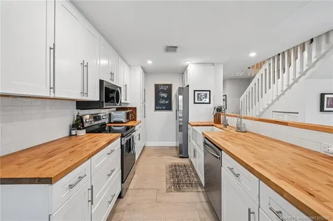 250 NE Edgewater Drive Stuart FL 34996