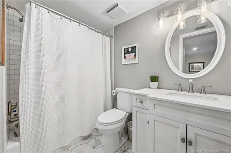 250 NE Edgewater Drive Stuart FL 34996