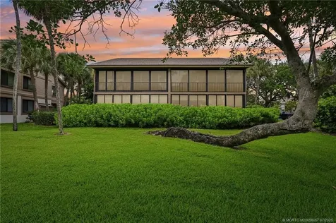 250 NE Edgewater Drive Stuart FL 34996