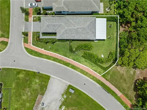168 SE Strada Cervaro Port St Lucie FL 34952