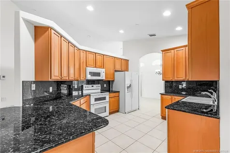 524 SE Nome Drive Port St Lucie FL 34984
