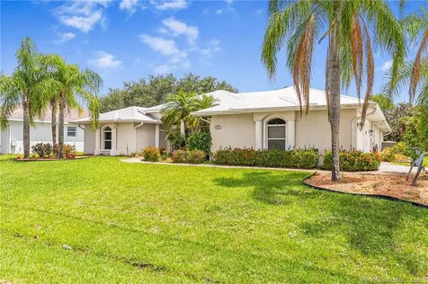 524 SE Nome Drive Port St Lucie FL 34984