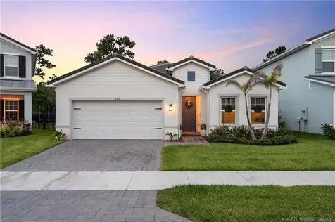 208 SW Pomeroy Street Stuart FL 34997