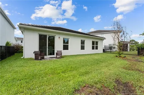 208 SW Pomeroy Street Stuart FL 34997