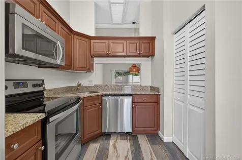 2084 SW Silver Pine Way Palm City FL 34990