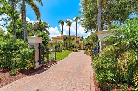 32 SW Wiregrass Court Palm City FL 34990