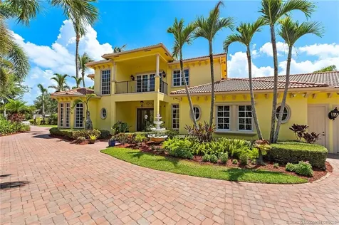 32 SW Wiregrass Court Palm City FL 34990