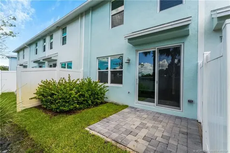 325 SE Halifax Lane Stuart FL 34994