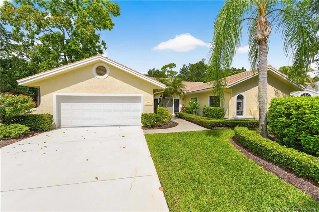 2025 NW Laurel Oak Lane Palm City FL 34990