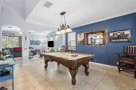 5935 SE Crooked Oak Avenue Hobe Sound FL 33455