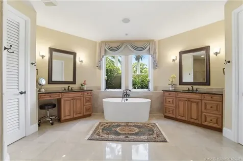 11670 SE Plandome Drive Hobe Sound FL 33455