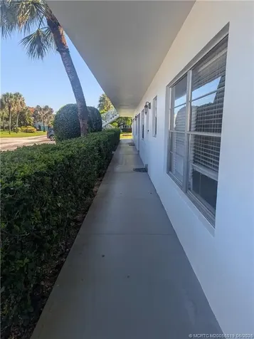 2929 SE Ocean Boulevard Stuart FL 34996