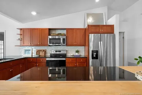 5068 SE Major Way Stuart FL 34997