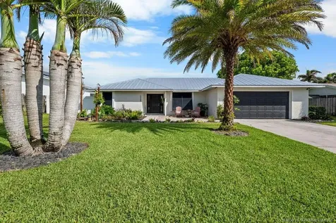 5068 SE Major Way Stuart FL 34997