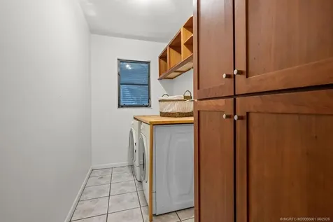 5068 SE Major Way Stuart FL 34997