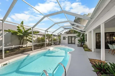 5068 SE Major Way Stuart FL 34997