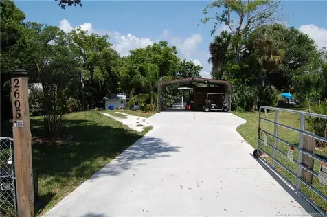 2605 SE 44th Avenue Okeechobee FL 34974