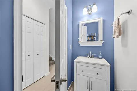1004 Mariner Bay Boulevard Fort Pierce FL 34949