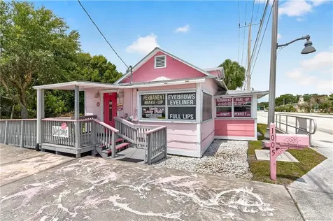 1005 W Midway Road Fort Pierce FL 34982