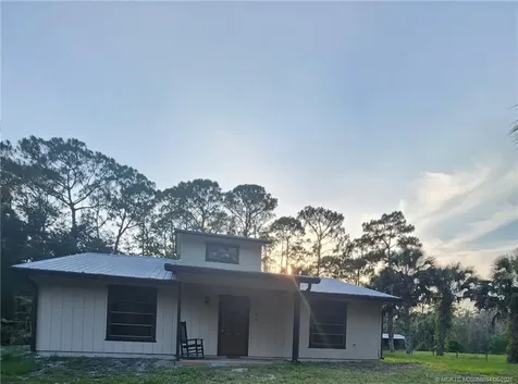 9100 SW Moss Avenue Indiantown FL 34956
