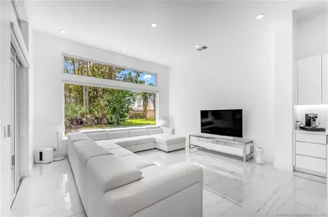 623 SW Lake Charles Circle Port St Lucie FL 34986