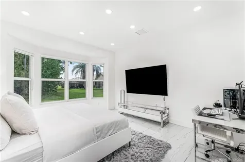 623 SW Lake Charles Circle Port St Lucie FL 34986