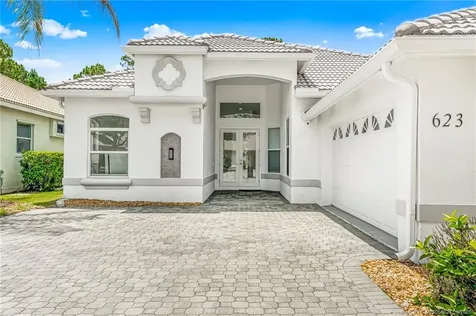623 SW Lake Charles Circle Port St Lucie FL 34986
