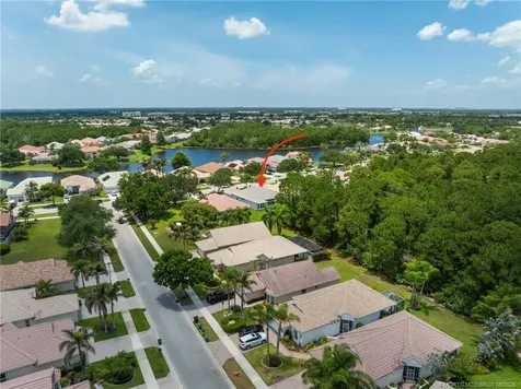 623 SW Lake Charles Circle Port St Lucie FL 34986