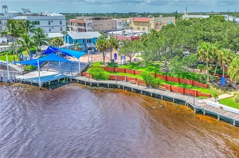 412 SW Akron Avenue Stuart FL 34994