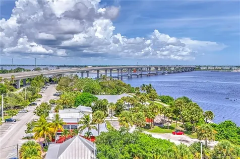 412 SW Akron Avenue Stuart FL 34994