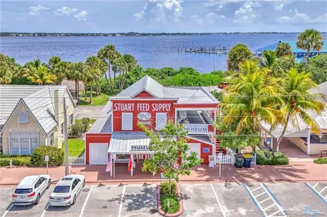 412 SW Akron Avenue Stuart FL 34994