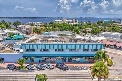 412 SW Akron Avenue Stuart FL 34994