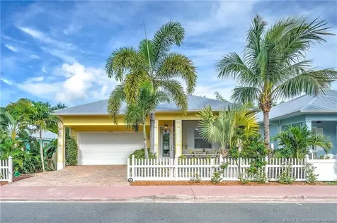412 SW Akron Avenue Stuart FL 34994
