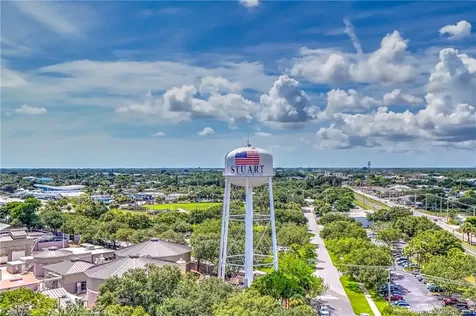 412 SW Akron Avenue Stuart FL 34994